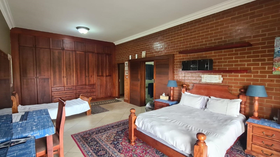 4 Bedroom Property for Sale in Oranjeville Free State